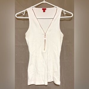 Guess White Sleeveless Top With Adjustable Zipper Down The Front-Size Small
